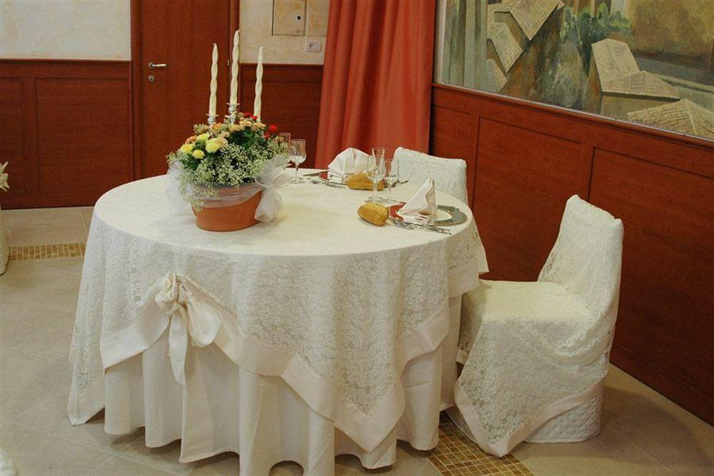Hotel I Duchi Camerino Ngoại thất bức ảnh